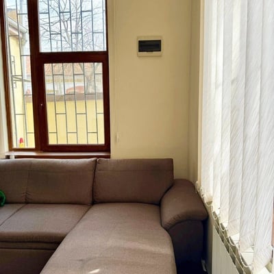 Comfortable furnished house with yard for rent, Constanța, Romania