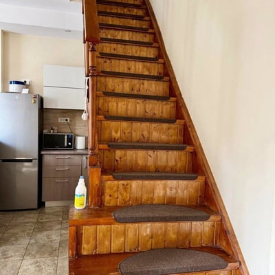 Comfortable furnished house with yard for rent, Constanța, Romania