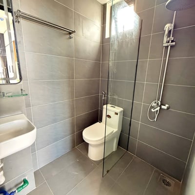 Helles, möbliertes studio mit balkon zur miete, Da Nang, Vietnam