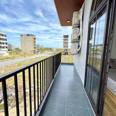 Helles, möbliertes studio mit balkon zur miete, Da Nang, Vietnam