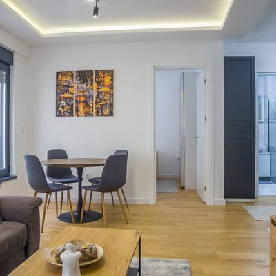 Alquiler de apartamento acogedor, amueblado de 2 habitaciones, 37 m², Zvezdara, Belgrado, Serbia