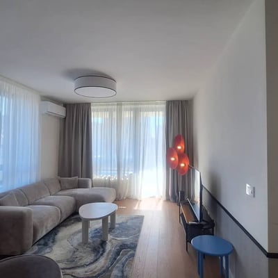 Moderne möblierte wohnung mit terrasse im wohnkomplex BW Quartet 2 zur miete, 83 m², Belgrad, Serbien