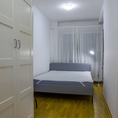 Аренда комфортной меблированной 2-комнатной квартиры, 43 м², Врачар, Белград, Сербия