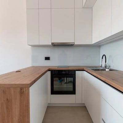 Location appartement moderne, rénové, meublé de 2 pièces, 65 м², Nouveau Belgrade, Belgrade, Serbie