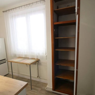 Аренда светлой, комфортной квартиры, 50 м², Вршовице, Прага, Чехия