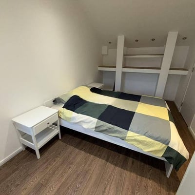 Location appartement confortable, meublé, sur deux étages, 55 m², Vračar, Belgrade, Serbie