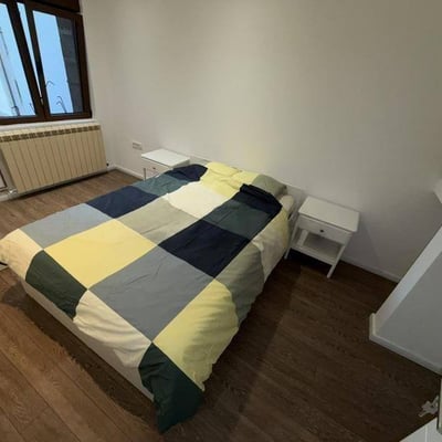 Location appartement confortable, meublé, sur deux étages, 55 m², Vračar, Belgrade, Serbie