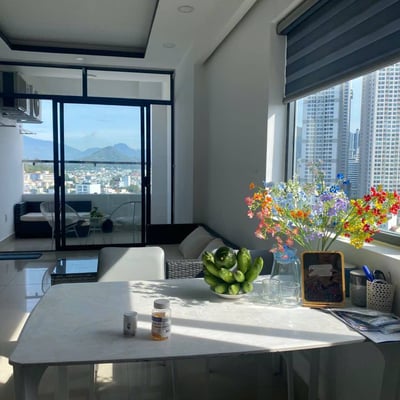 Аренда просторной меблированной квартиры с панорамным видом на море, 74 м², Нячанг, Вьетнам