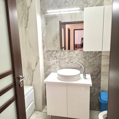 Alquiler de apartamento amplio, cómodo, con cocina independiente, Sector 6, Bucarest, Rumanía