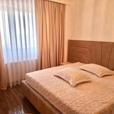 Alquiler de apartamento amplio, cómodo, con cocina independiente, Sector 6, Bucarest, Rumanía