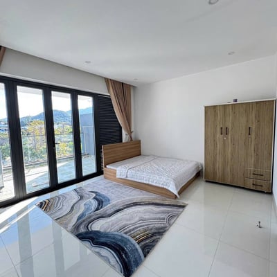 Аренда просторного, меблированного дома, 270 м², Нячанг, Вьетнам