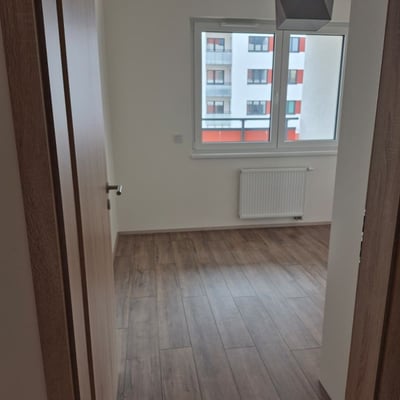 Modern apartment for rent, 42 m², Hlubočepy, Prague, Czech Republic