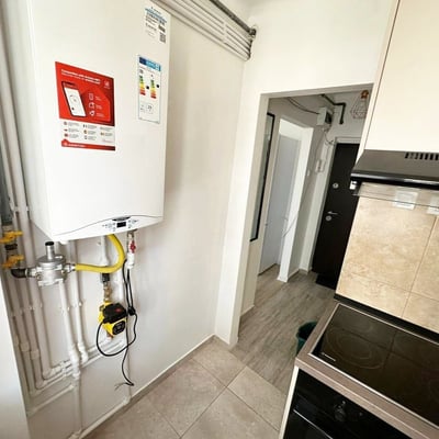 Location appartement confortable, meublé, Constanța, Roumanie