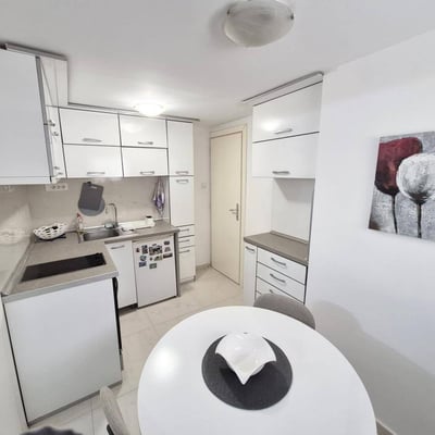 Аренда светлой квартиры, 50 м², Врачар, Белград, Сербия