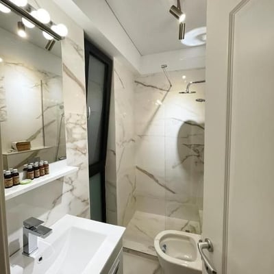 Spacious, comfortable apartment for rent, Mamaia Sat, Romania