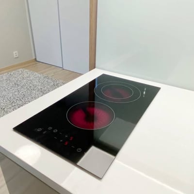 Alquiler de estudio moderno, acogedor, Petržalka, Bratislava, Eslovaquia