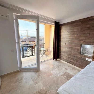 Аренда комфортной, меблированной студии с балконом, район KM 5, Констанца, Румыния