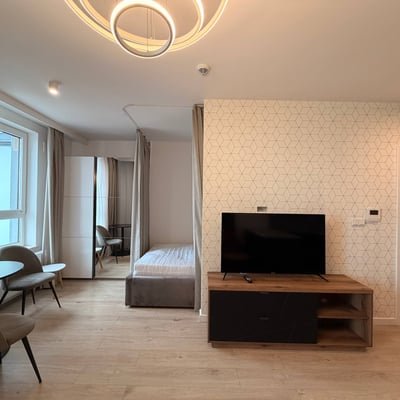 Аренда премиум квартиры близко к центру, Влохи, Варшава, Польша