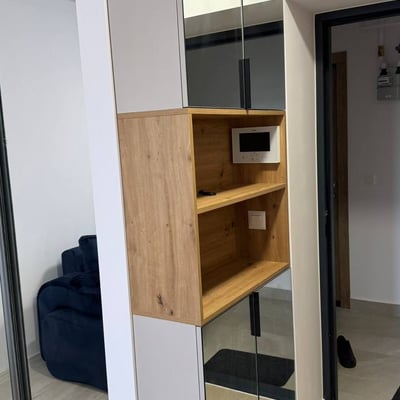 Moderne, möblierte Wohnung mit Balkon zur Miete, 52 м², Bukarest, Rumänien