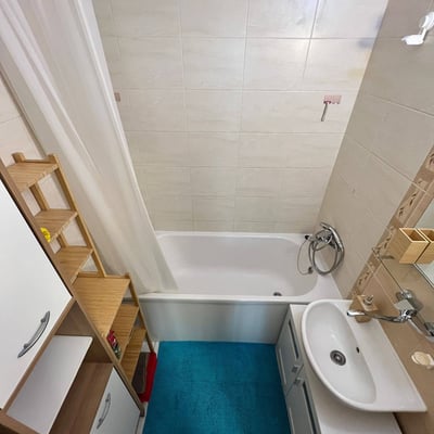 Alquiler de apartamento amplio, amueblado, Vrakuňa, Bratislava, Eslovaquia