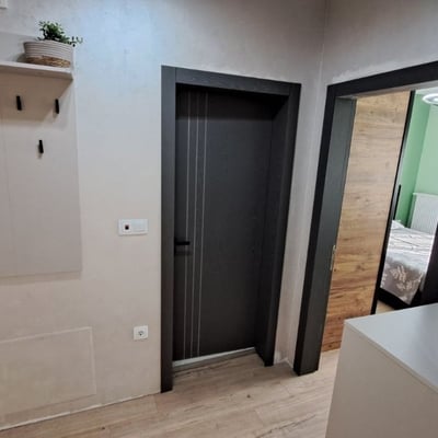 Location appartement moderne, meublé, quartier Vazrazhdane 1, Varna, Bulgarie