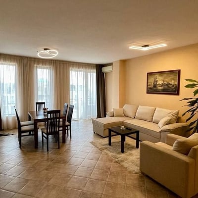 Location appartement spacieux, meublé, Primorski Park, Varna, Bulgarie