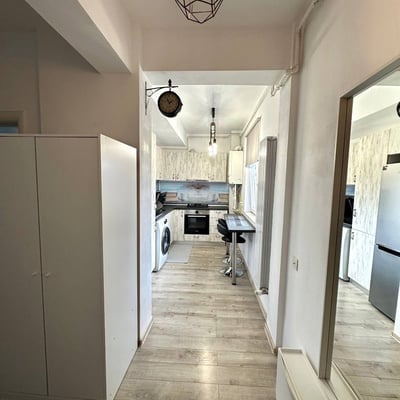 Location appartement cosy, lumineux, Bucarest, Roumanie