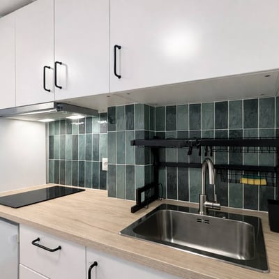 Location appartement compact, lumineux, 20 м², Wola, Varsovie, Pologne