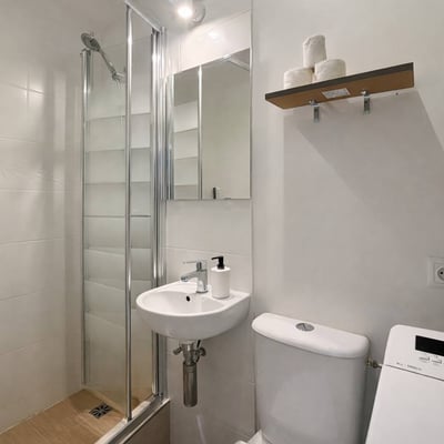 Location appartement compact, lumineux, 20 м², Wola, Varsovie, Pologne