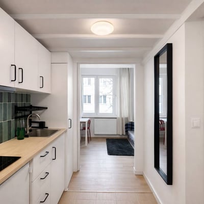 Location appartement compact, lumineux, 20 м², Wola, Varsovie, Pologne