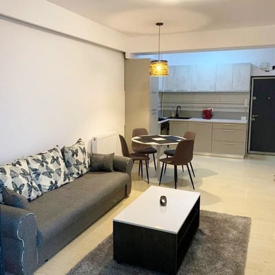 Cozy apartment with sea view for rent, Mamaia, Romania