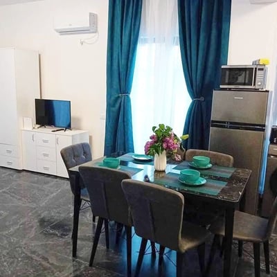 Location studio cosy avec balcon, Mamaia Sat, Roumanie