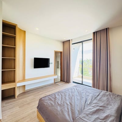 Alquiler de moderna y amplia villa amueblada, 310 m², Nha Trang, Vietnam