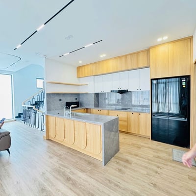 Alquiler de moderna y amplia villa amueblada, 310 m², Nha Trang, Vietnam