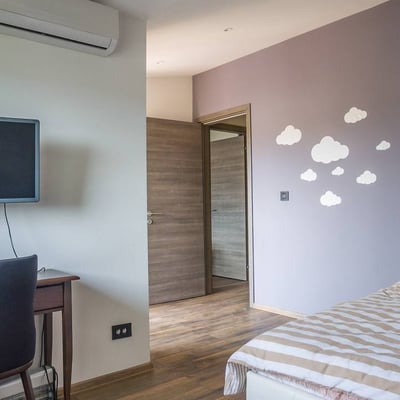 Stilvolle zweistöckige 3-Zimmer-Wohnung mit Terrasse zur Miete, 103 m², Stadtzentrum, Belgrad, Serbien
