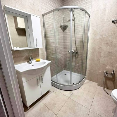 Аренда чистой, светлой квартиры, 60 м², Батуми, Грузия