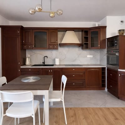 Alquiler de amplio y moderno apartamento, 83 m², Wawer, Varsovia, Polonia
