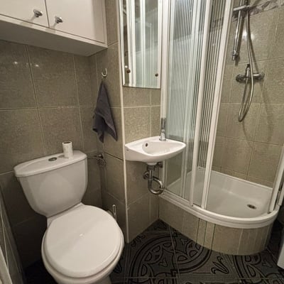 Alquiler de acogedor y luminoso estudio, 28 м², Mokotów, Varsovia, Polonia