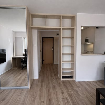 Alquiler de acogedor y luminoso estudio, 28 м², Mokotów, Varsovia, Polonia