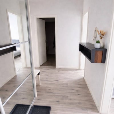 Alquiler de amplio, luminoso y amueblado apartamento, Bratislava, Eslovaquia