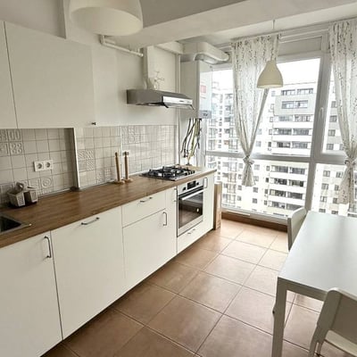 Location d’un appartement moderne et meublé, Bucarest, secteur 6, Roumanie