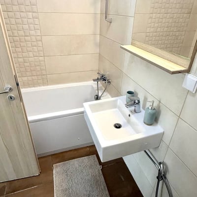 Location d’un appartement moderne et meublé, Bucarest, secteur 6, Roumanie