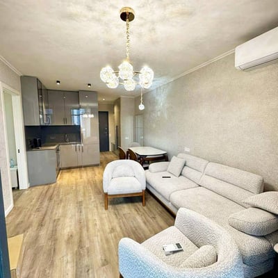 Helle, moderne Wohnung zur Miete, 75 м², Batumi, Georgien