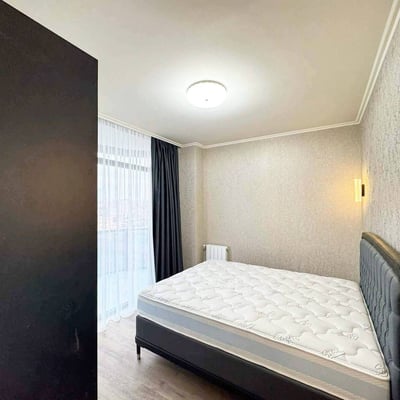 Helle, moderne Wohnung zur Miete, 75 м², Batumi, Georgien