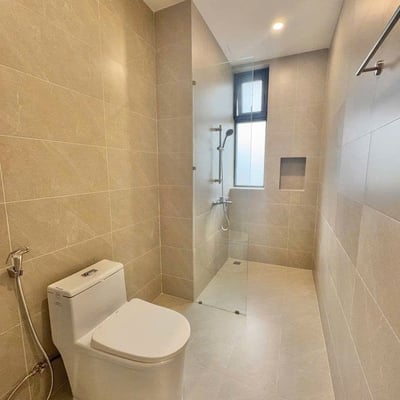 Alquiler de nueva y moderna villa, 270 m², Nha Trang, Vietnam