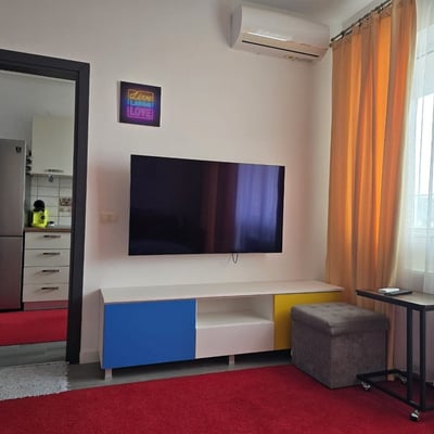 Comfortable, furnished apartment with parking for rent, 64 m², Mamaia Sat, Romania