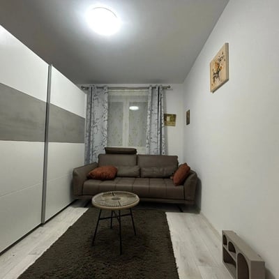 Location d’une maison spacieuse et confortable avec parking, 140 м², Boreal, Constanta, Roumanie
