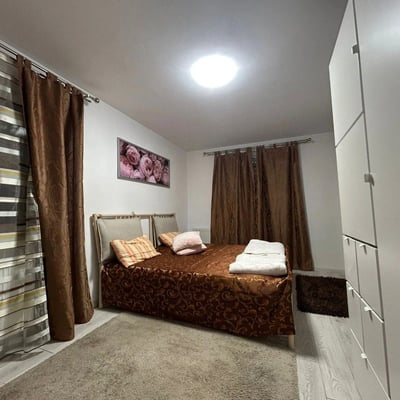 Location d’une maison spacieuse et confortable avec parking, 140 м², Boreal, Constanta, Roumanie