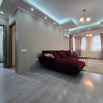 Alquiler de cómodo apartamento amueblado, 55 m², Inel 2, Constanta, Rumanía