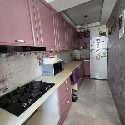 Alquiler de cómodo apartamento amueblado, 55 m², Inel 2, Constanta, Rumanía